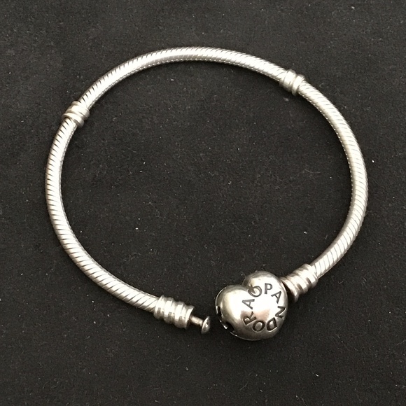 Pandora bracelet - Picture 2 of 3